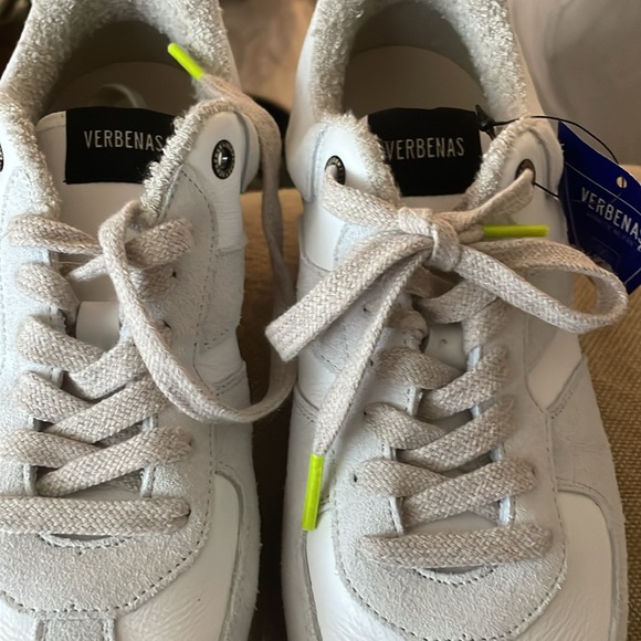 Verbenas Sora Off White/ Gray Leather Sneakers, US 8 or 39 - Picture 3 of 3